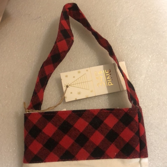 Be merry plaid bottle bag - Picture 10 of 13